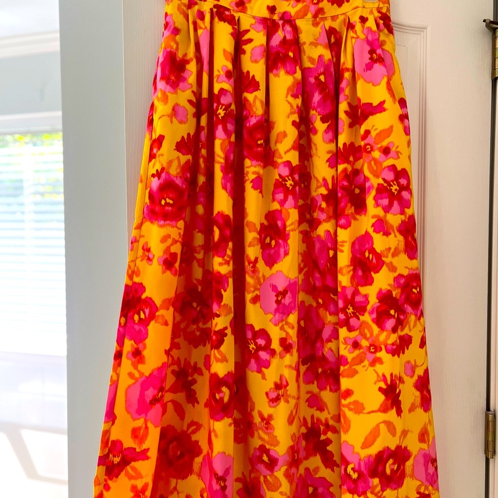Isaac Mizrahi Pleated Flowered Maxi Skirt - Never Worn